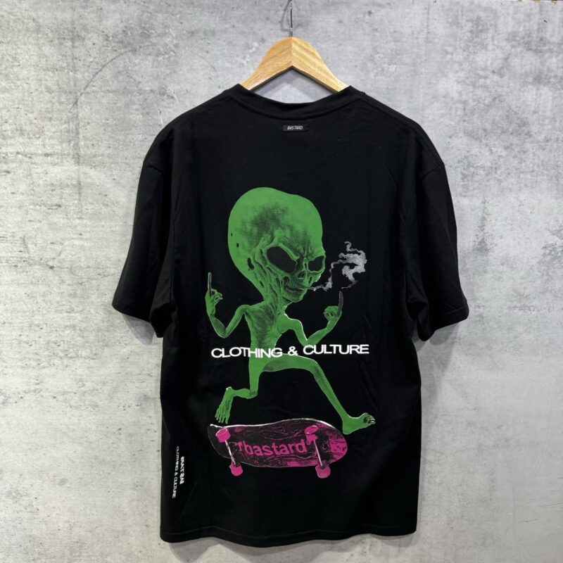 REMERA ALIEN