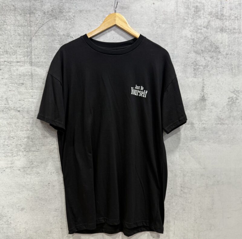 REMERA YOURSELF - Imagen 2