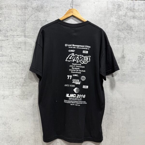 REMERA 77